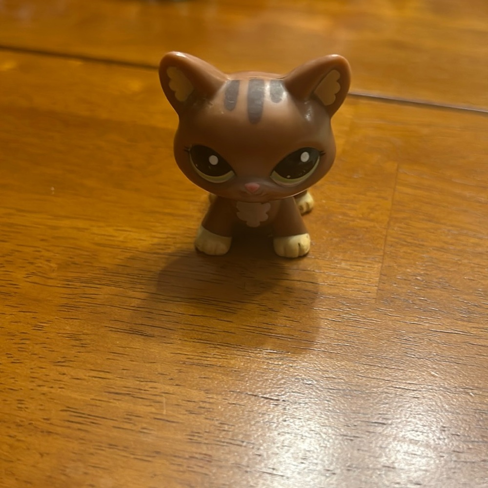 AUTHENTIC LPS Walkable Kitten Brown and Yellow